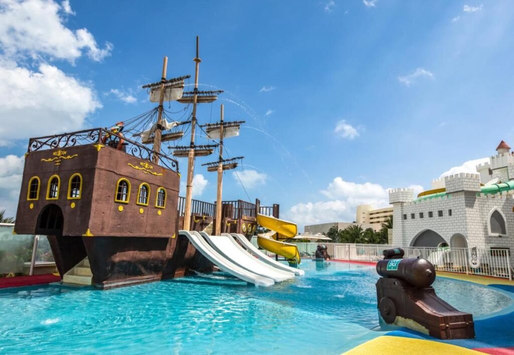 Wyndham Alltra Cancun All Inclusive Resort